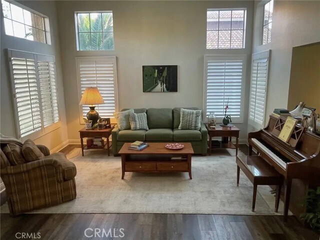 Foto del edificio - 9244 Whiting Way