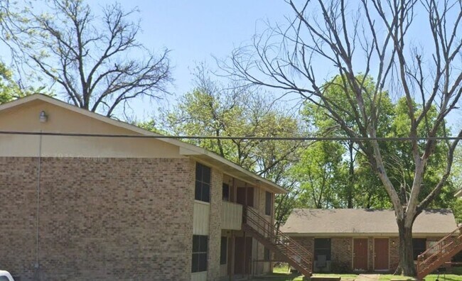 Foto del edificio - 812 E Palestine St