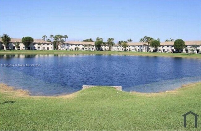 Foto del edificio - 2701 SE 12th Rd