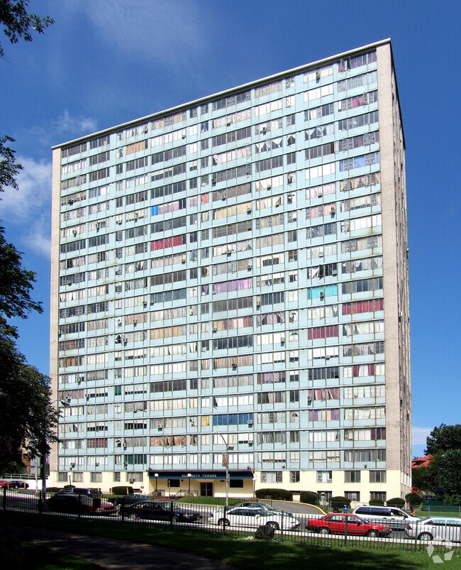 View from the southeast - Elizabeth Tower