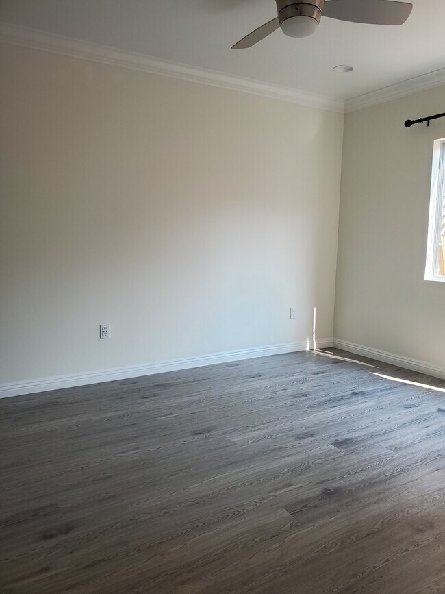 Foto del edificio - 5306 Romaine St