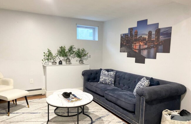 Foto del edificio - 969 Blue Hill Ave
