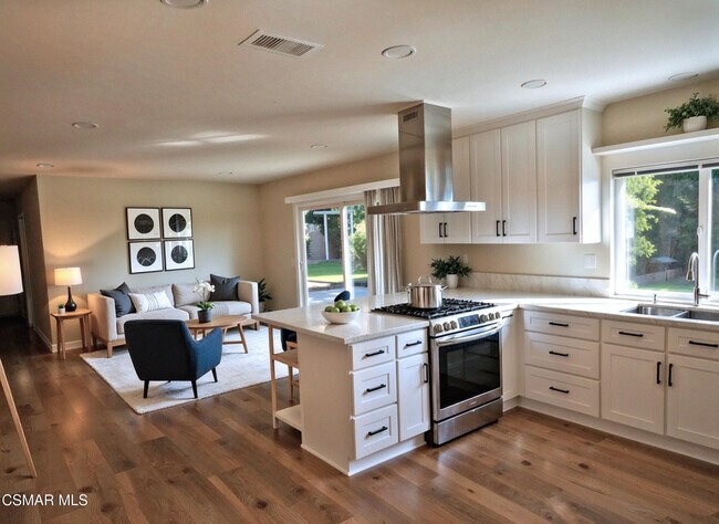 Foto del edificio - 1404 Suffolk Ave