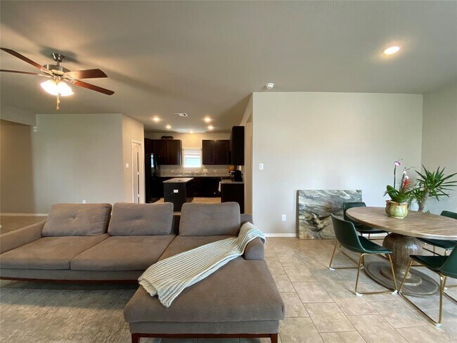 Building Photo - 12629 Alta Vista