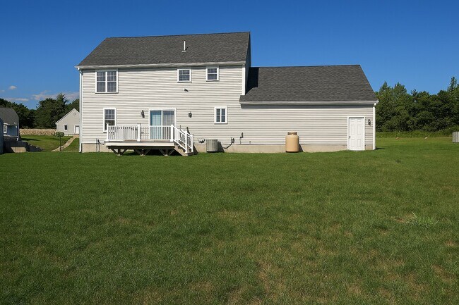 Back - 6 Pepperbush Court