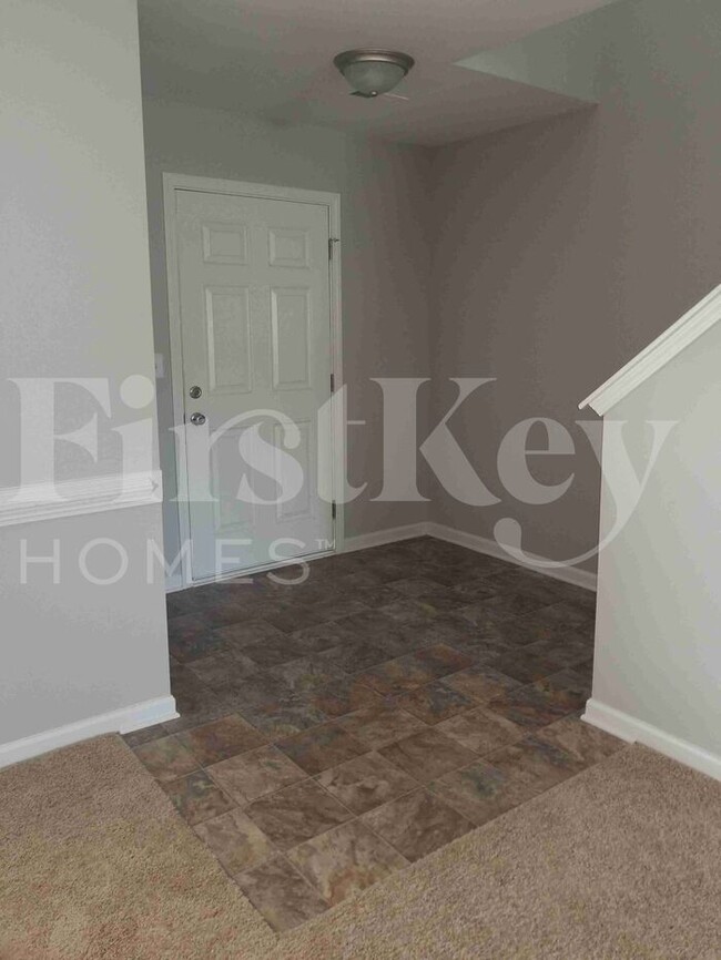 Foto del edificio - 4406 Vernon Cir SE