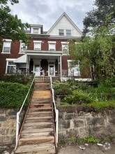 Building Photo - 618 Airbrake Ave