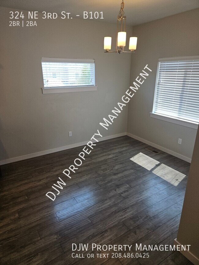 Building Photo - Immaculate 2 Bedroom in the Heart of Merid...