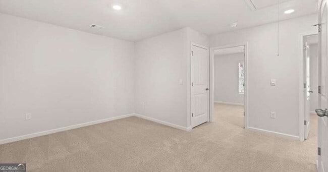 Building Photo - 57 Rustin Rdg
