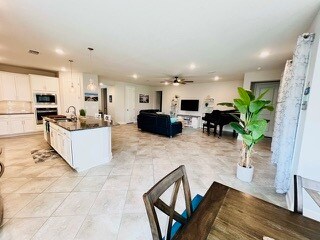 Foto del edificio - 24 Woodsong Ln