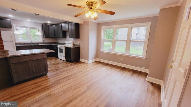 Foto del edificio - 11968 Hooker Ln