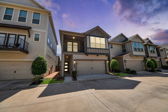 Foto del edificio - 3111 Dakota Falls Dr