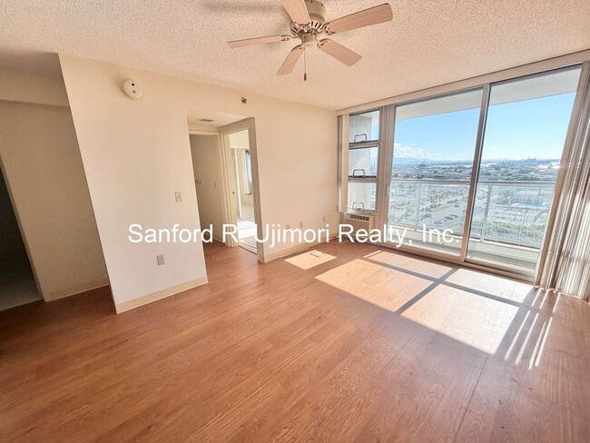 Building Photo - paiw1207