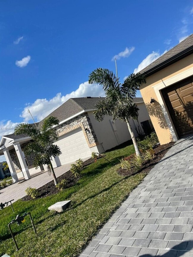 Foto del edificio - 16851 Cayo Key Dr