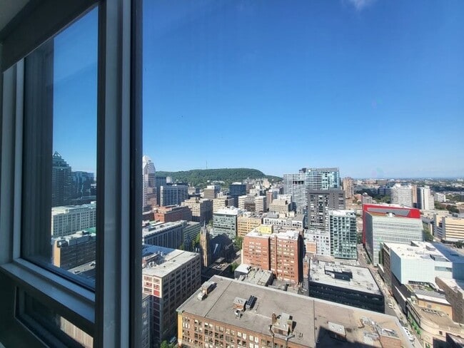 Photo du bâtiment - 1180 Rue de Bleury