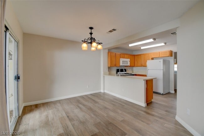 Building Photo - 3480 Bankside Dr