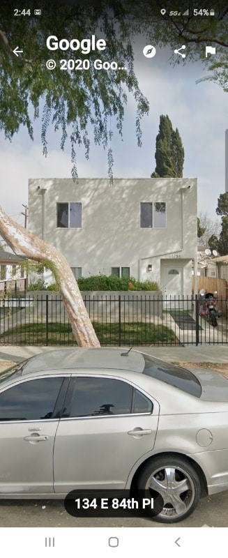 Building Photo - 135 E 84th Pl