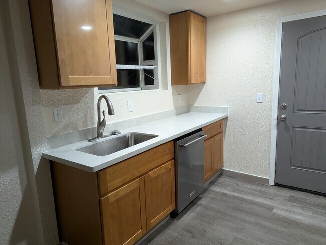 Foto del edificio - 316 127th St S