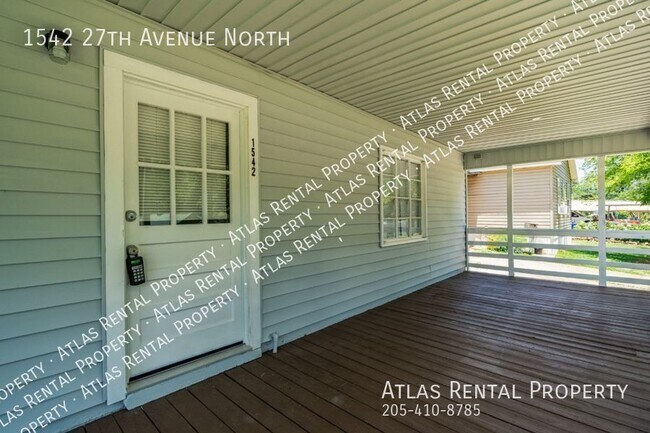 Building Photo - 1542 27th Ave N