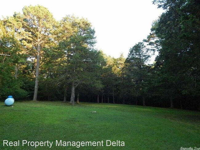 Building Photo - 3 br, 2 bath House - 1418 Weddingford