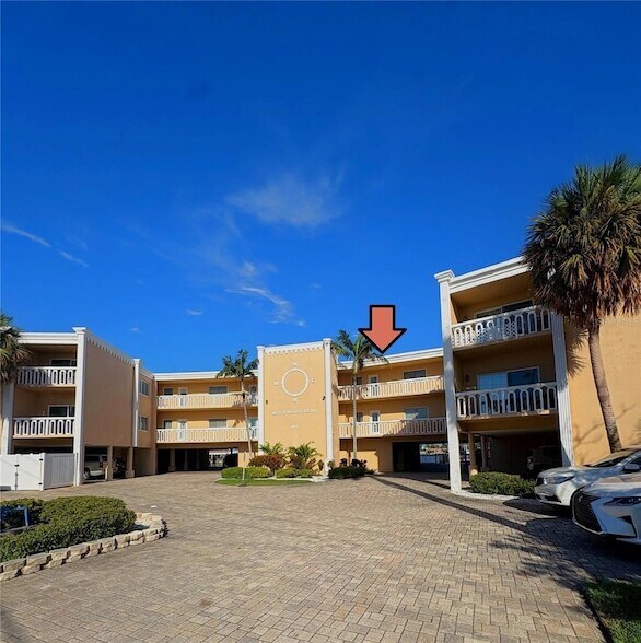 Foto principal - 11605 3rd St E