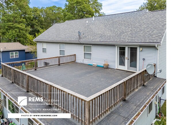 Foto del edificio - 815 Island Ct