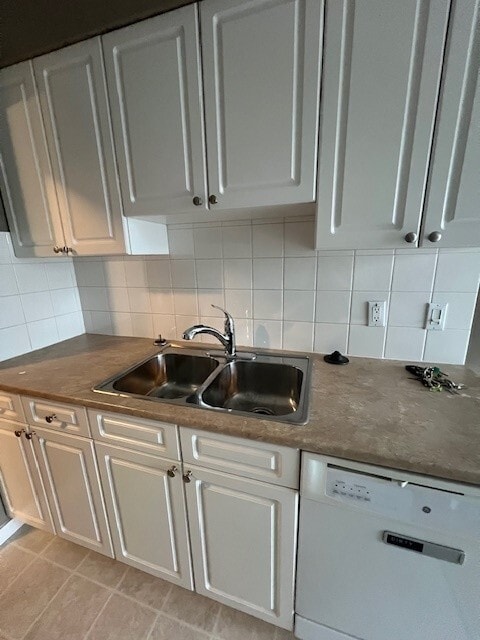 Photo du bâtiment - Large 1 Bed 1 Bath Top Floor