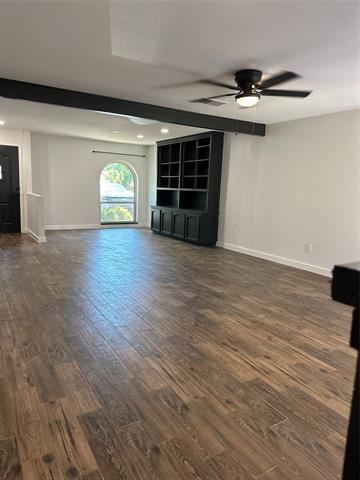 Building Photo - 120 Lakeway Dr