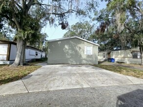 Building Photo - 18118 US-41