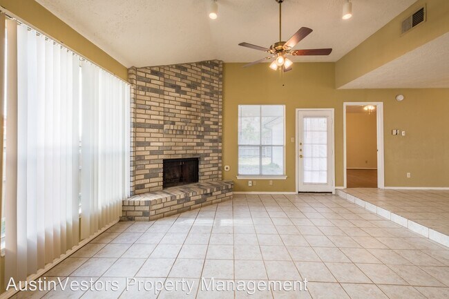 Building Photo - 4 br, 2 bath House - 2013 Zephyr Lane