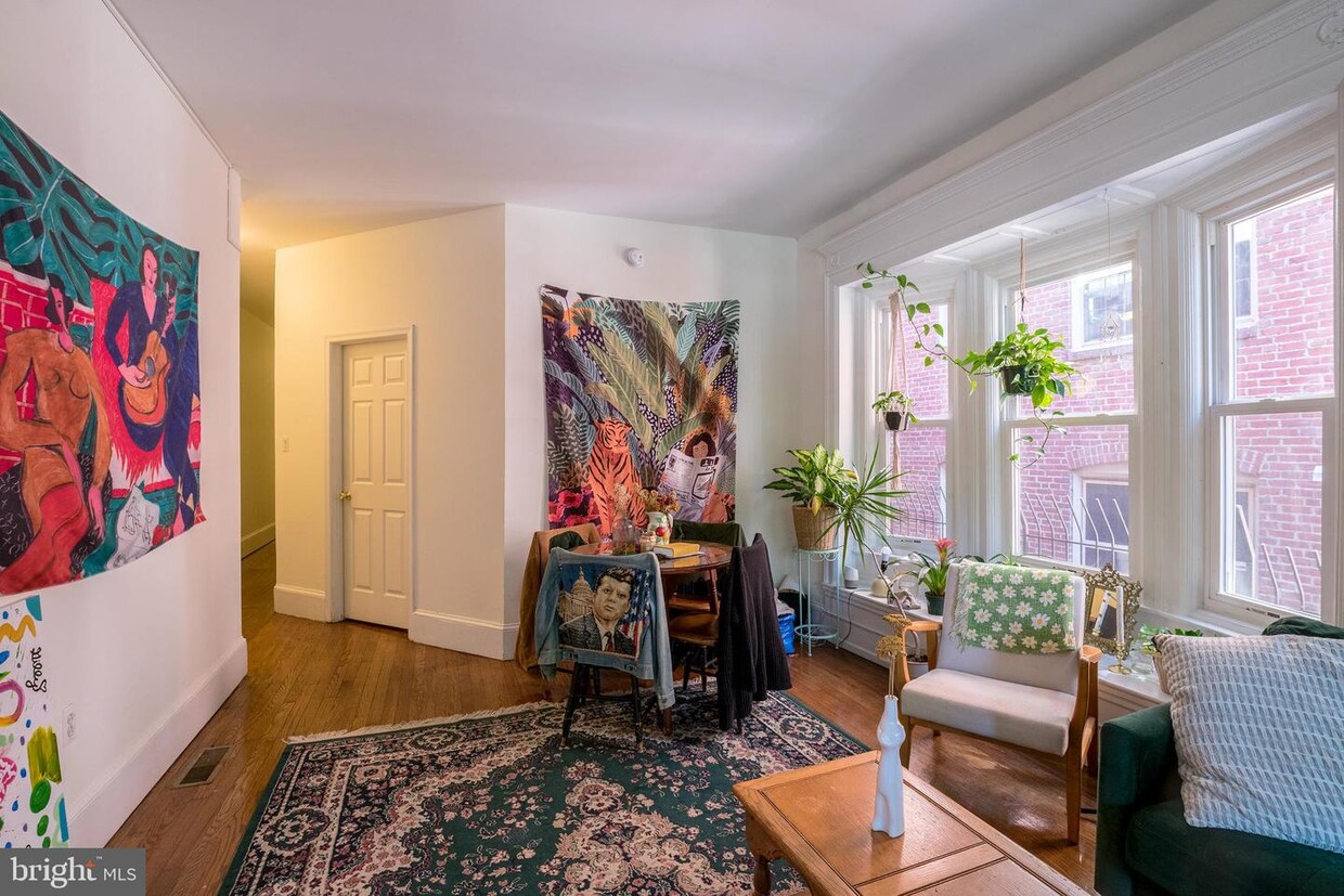 Foto principal - 316 S 43rd St