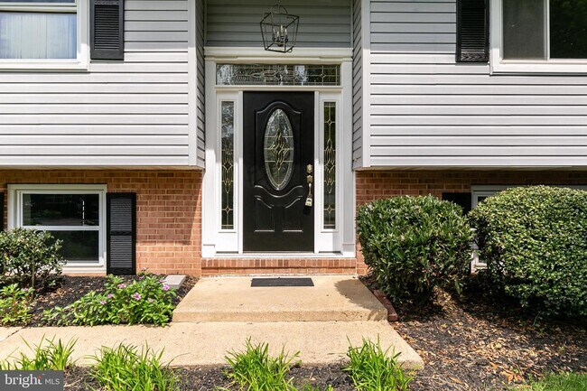 Foto del edificio - 742 Whitehall Beach Rd