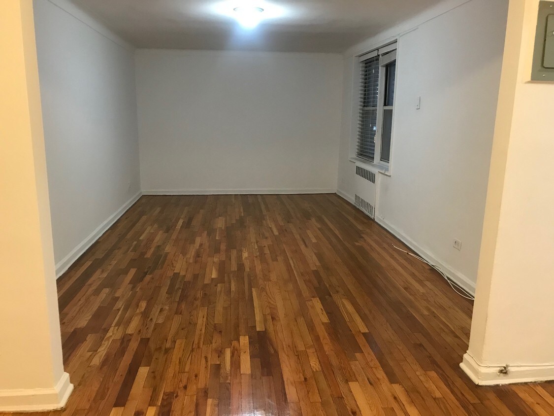 6712 Yellowstone Blvd, Queens, NY 11375 Apartments in Queens, NY