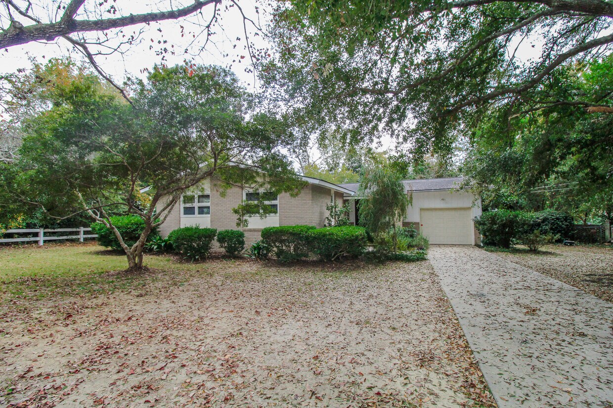 Foto principal - 404 Brannen St