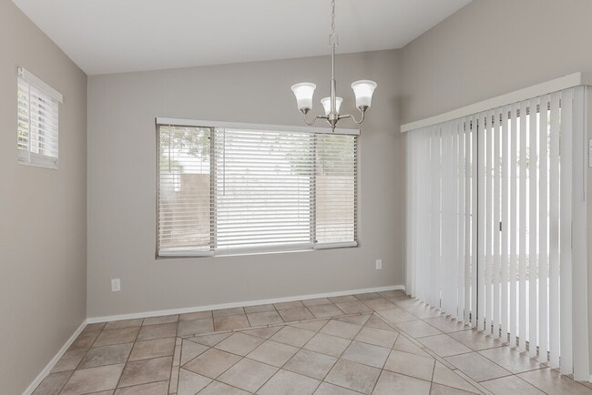 Foto del edificio - 20810 N 74th Ln