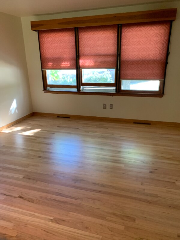 Foto del edificio - 445 Grape Ave