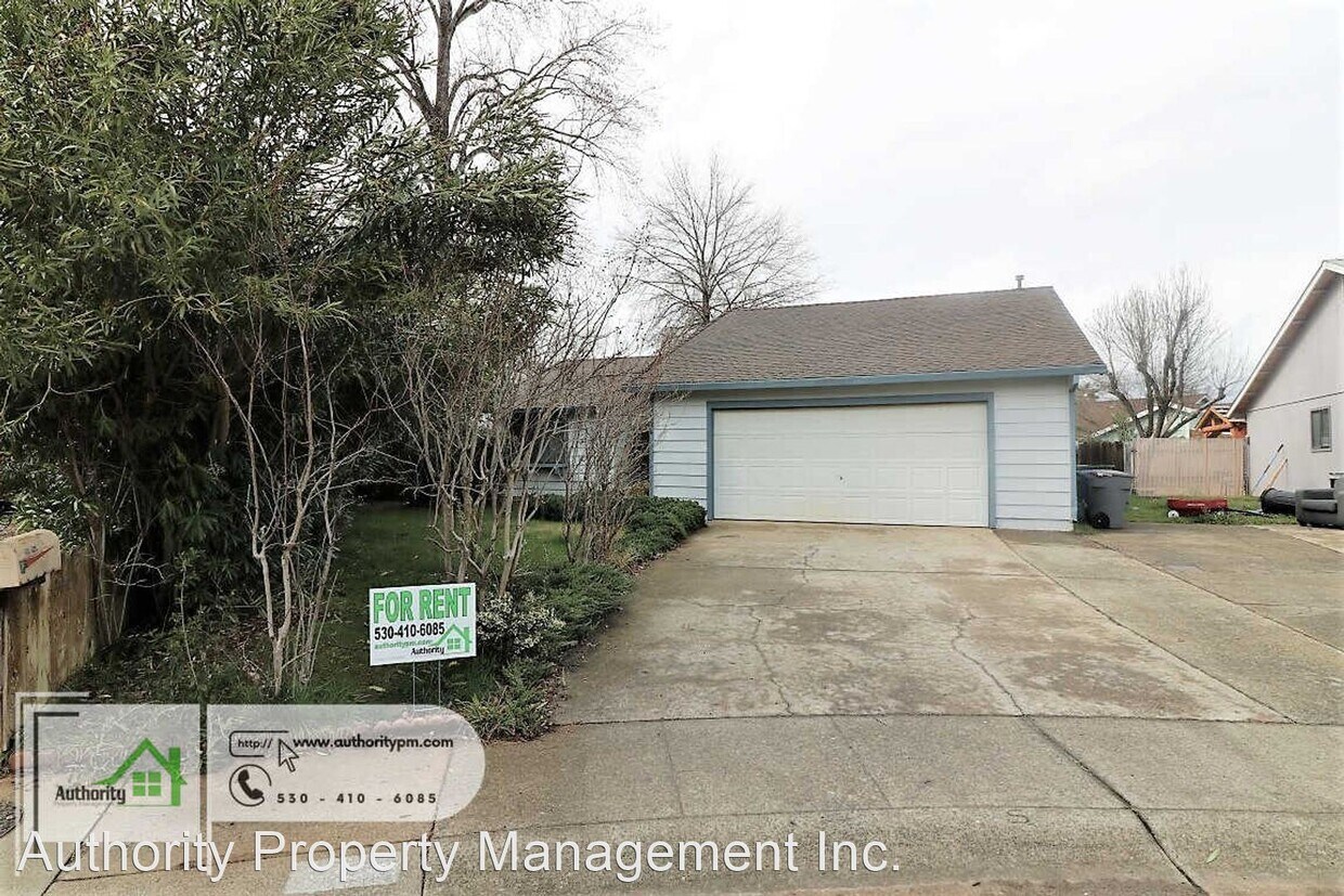 3 br, 2 bath House 1826 Cirrus Street House Rental in Redding, CA