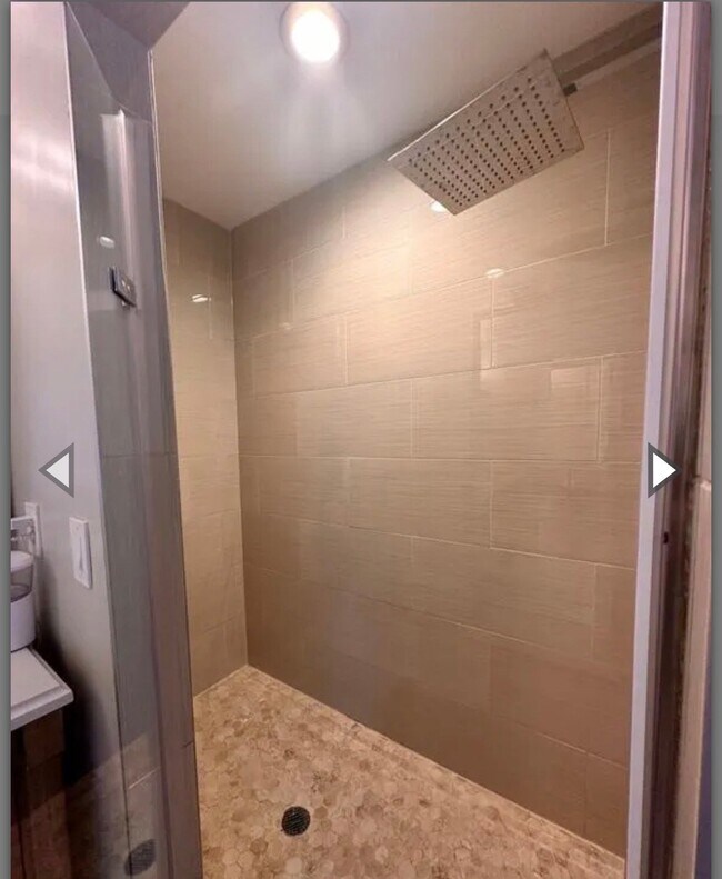 Building Photo - 3979 Troon Ct