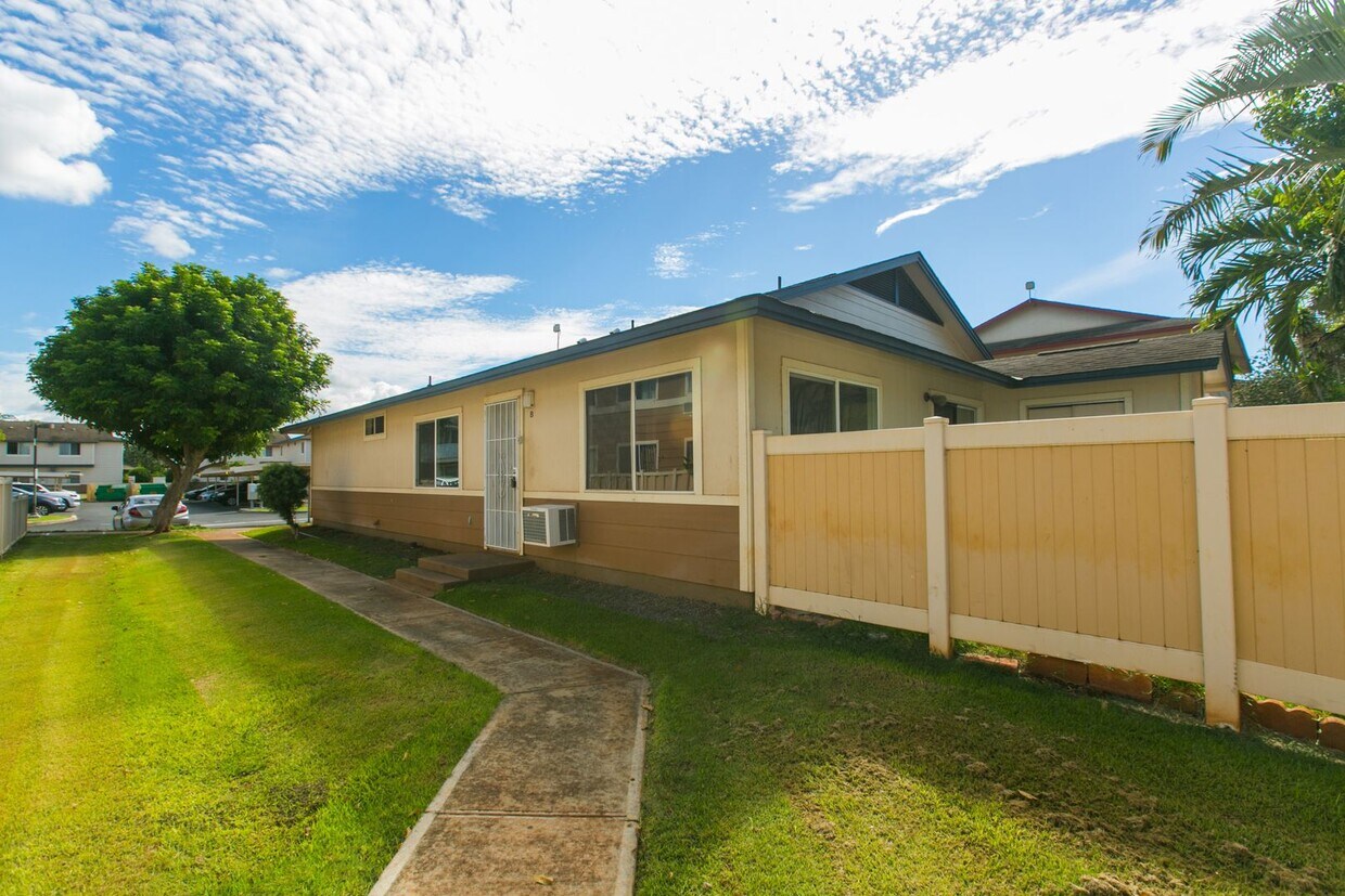 9110321032 Laulauna St, Ewa Beach, HI 96706 Townhome Rentals in Ewa