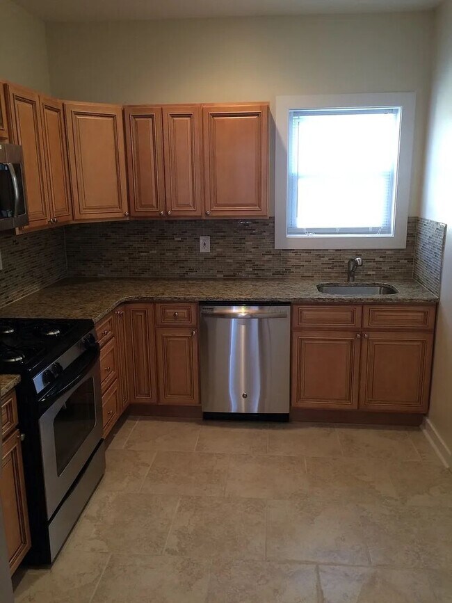 Building Photo - Charming 3-Bedroom Townhouse in Brewerytown