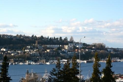 Building Photo - 2 bedroom in Seattle WA 98102