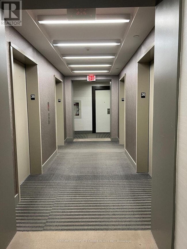 Building Photo - 510 Curran Place