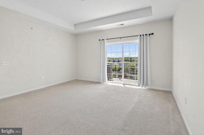 Foto del edificio - 1447 Sierra Dr