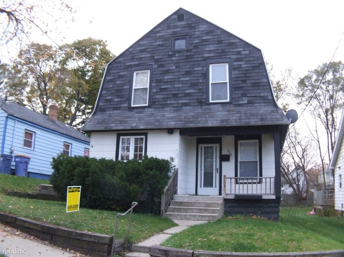 Primary Photo - 3 br, 1.5 bath House - 338 Brown St SW