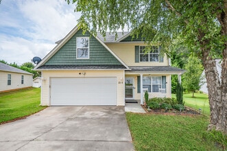 Building Photo - 211 Night Heron Dr