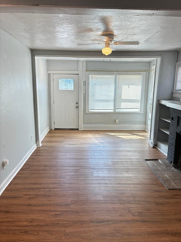 Building Photo - 4349 San Juan Ave