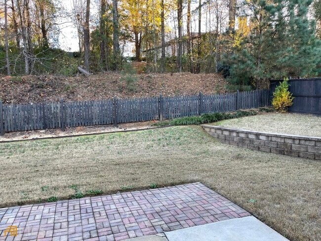Building Photo - 31 Newnan Lakes Dr