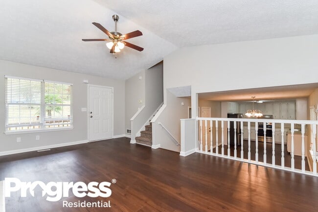 Building Photo - 300 Mephisto Cir