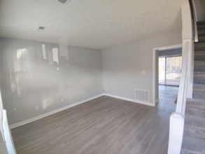 Building Photo - 74 Ferguson Dr