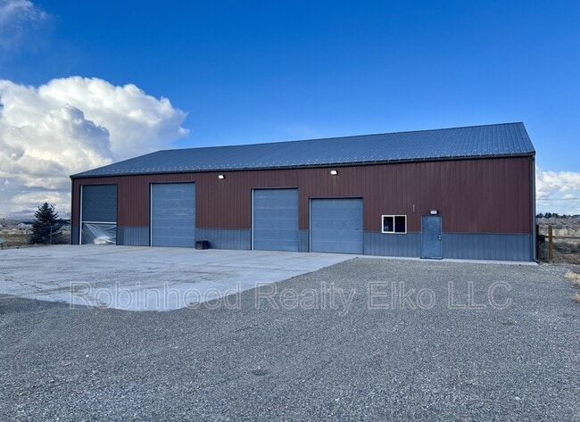 Building Photo - 844 1 Eye Dr